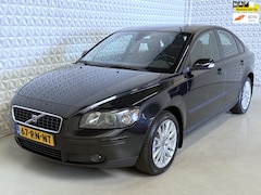 Volvo S40 - 1.8 Kinetic Airco Cruise TREKHAAK / 183.000km (2005)