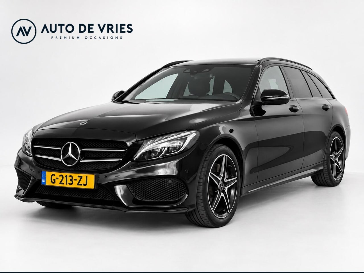 Mercedes-Benz C-klasse Estate - 180 AMG Sport Edition | Panoramadak | Leder | Head up | Trekhaak - AutoWereld.nl