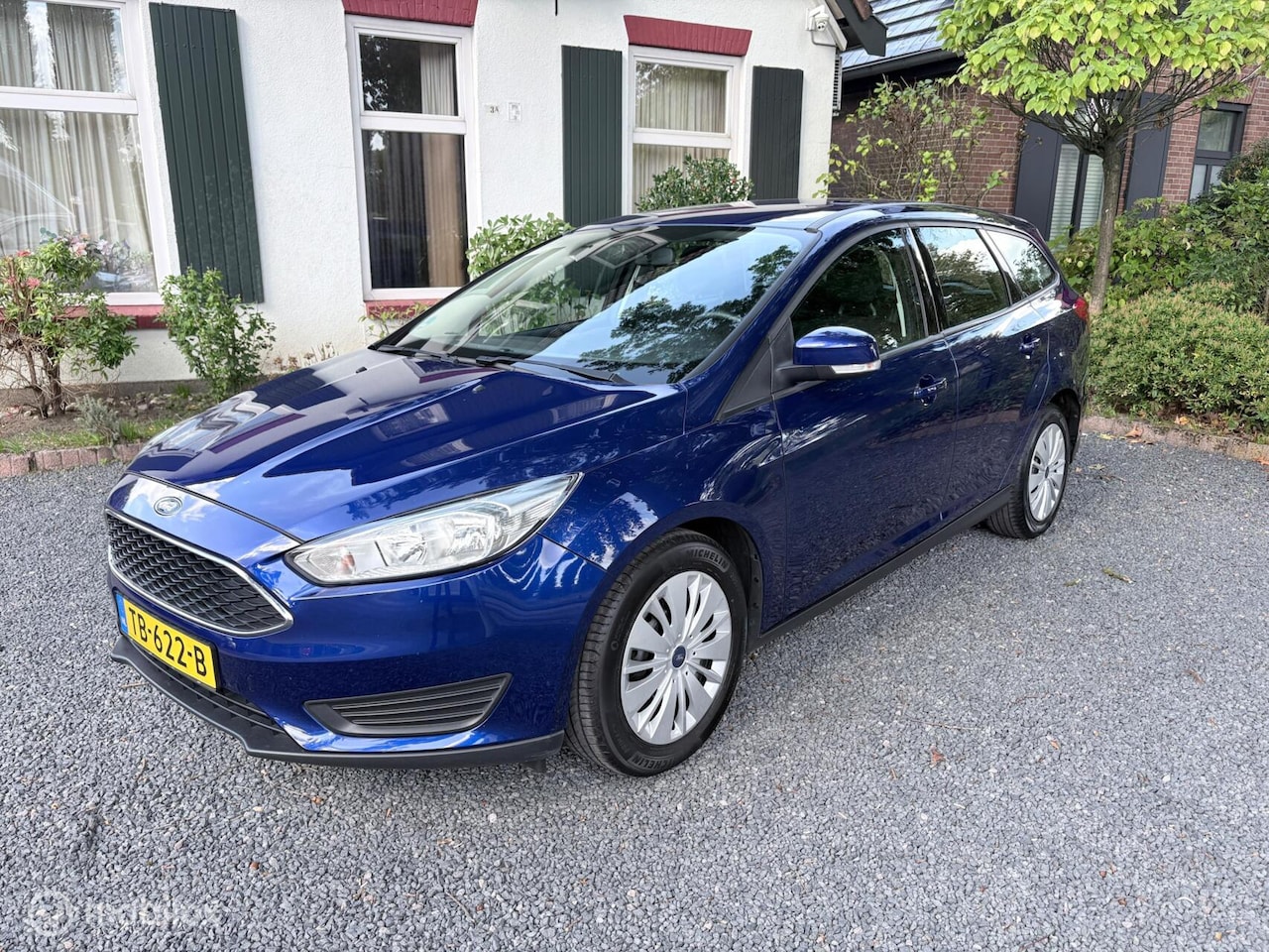 Ford Focus Wagon - 1.0 Trend Edition | AIRCO | CRUISE | ISOFIX - AutoWereld.nl