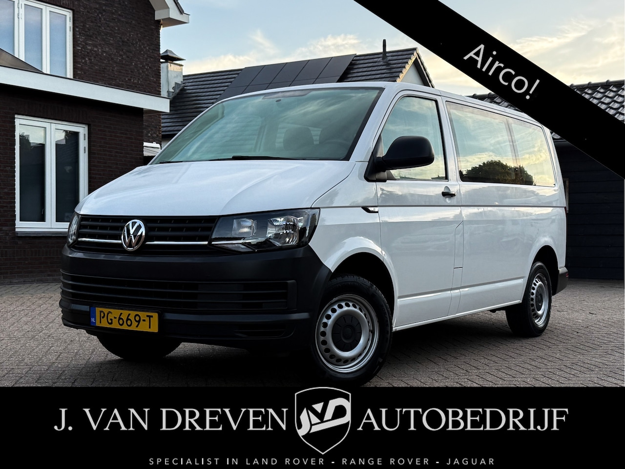 Volkswagen Transporter Kombi - 2.0 TDI L1H1 9 Pers / Airco / All Seas / Gps! ex btw bpm vrij ! - AutoWereld.nl