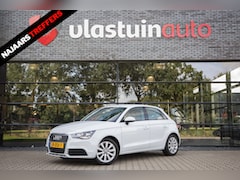 Audi A1 Sportback - 1.2 TFSI Connect , Airco, Cruise, Bluetooth Audio