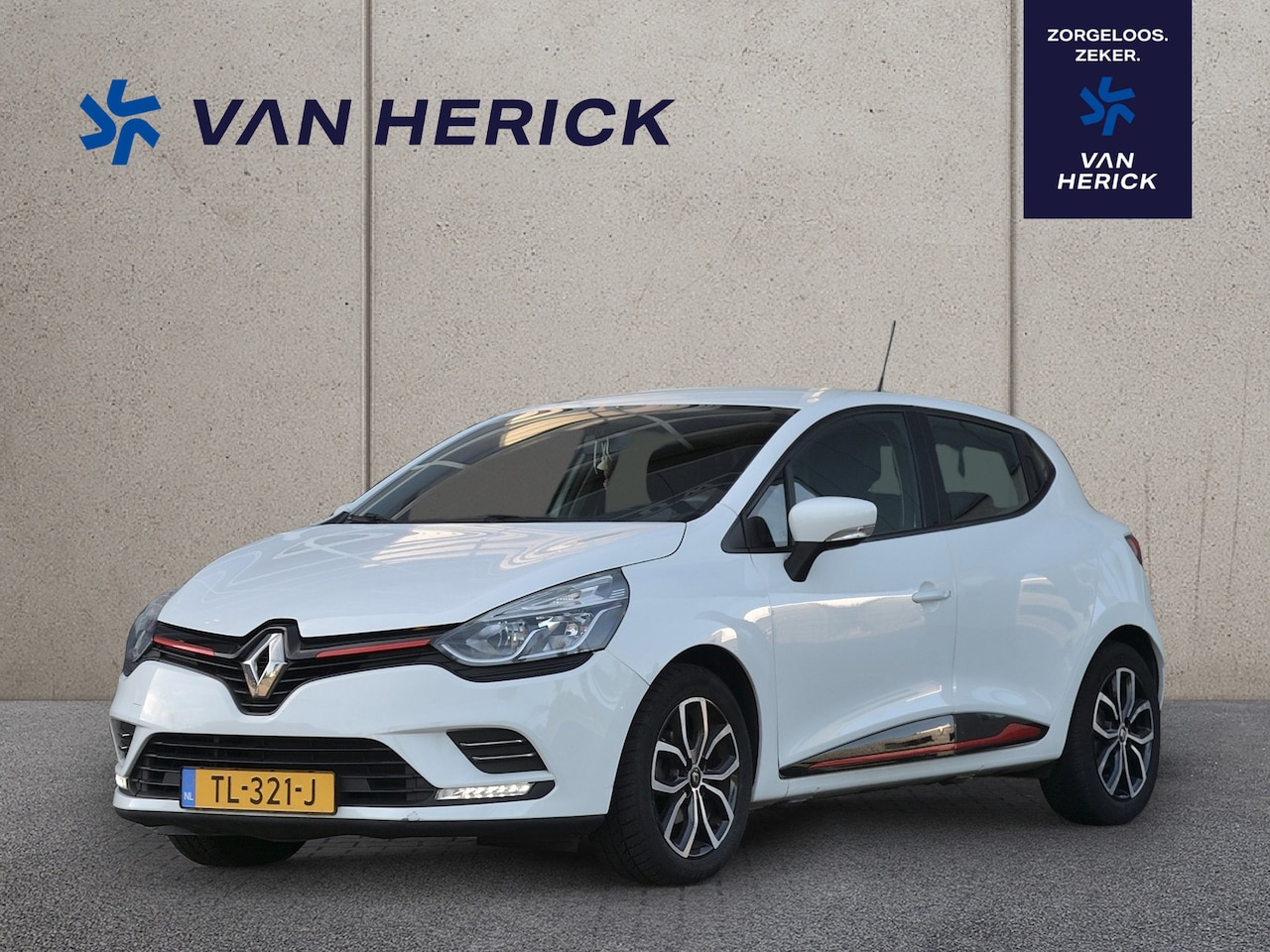 Renault Clio - 0.9 TCe Zen | Navigatie | Cruise Control | LM Velgen - AutoWereld.nl