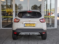 Renault Captur - TCe 120pk Intens Automaat | Trekhaak | Camera | Navigatie | Park. Sensoren | Cruise & Clim