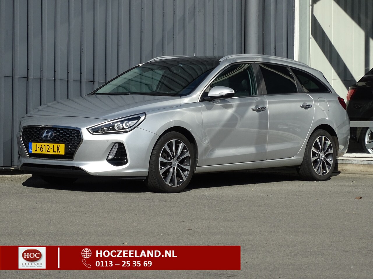 Hyundai i30 Wagon - 1.4 T-GDI Premium Automaat | Pano | Trekhaak | LED | Stoel-&Stuurverwarming - AutoWereld.nl