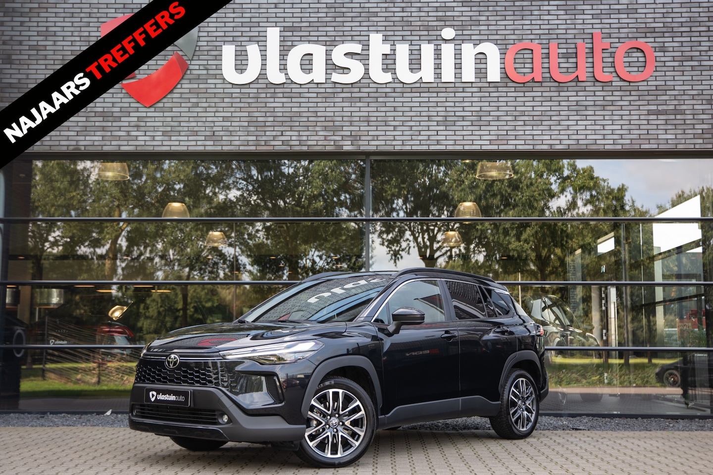 Toyota Corolla Cross - Hybrid 140 Dynamic Hybrid 140 Dynamic , Achteruitrijcamera, Adap. Cruise, Stoel/stuurverwarming, - AutoWereld.nl