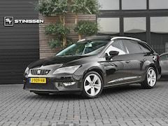 SEAT Leon ST - 1.4 EcoTSI FR Panoramadak trekhaak ACC Stoelverwarming Led Verlichting