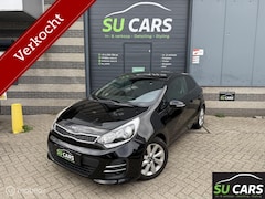Kia Rio - 1.2 CVVT|Camera|Cruise|Stoelverw|Airco|Bluetooth