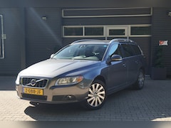 Volvo V70 - 1.6 T4 Summum AUT LEDER MEMORY PDC STOELVERW