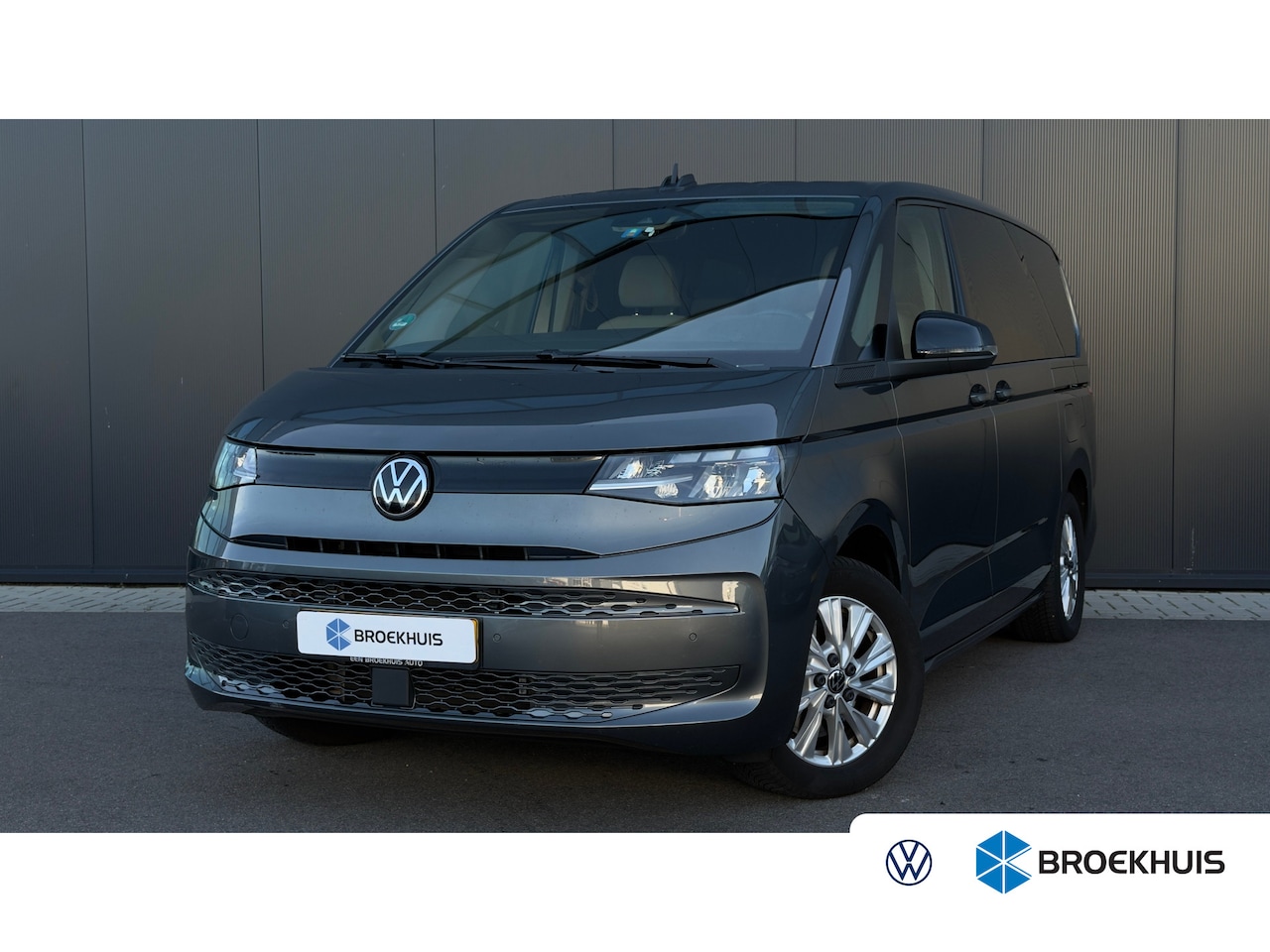 Volkswagen Multivan - 245pk 1.5 eHybrid L2 4Motion | Trekhaak | Vis-A-Vis | 4 Seizoenen Banden | - AutoWereld.nl