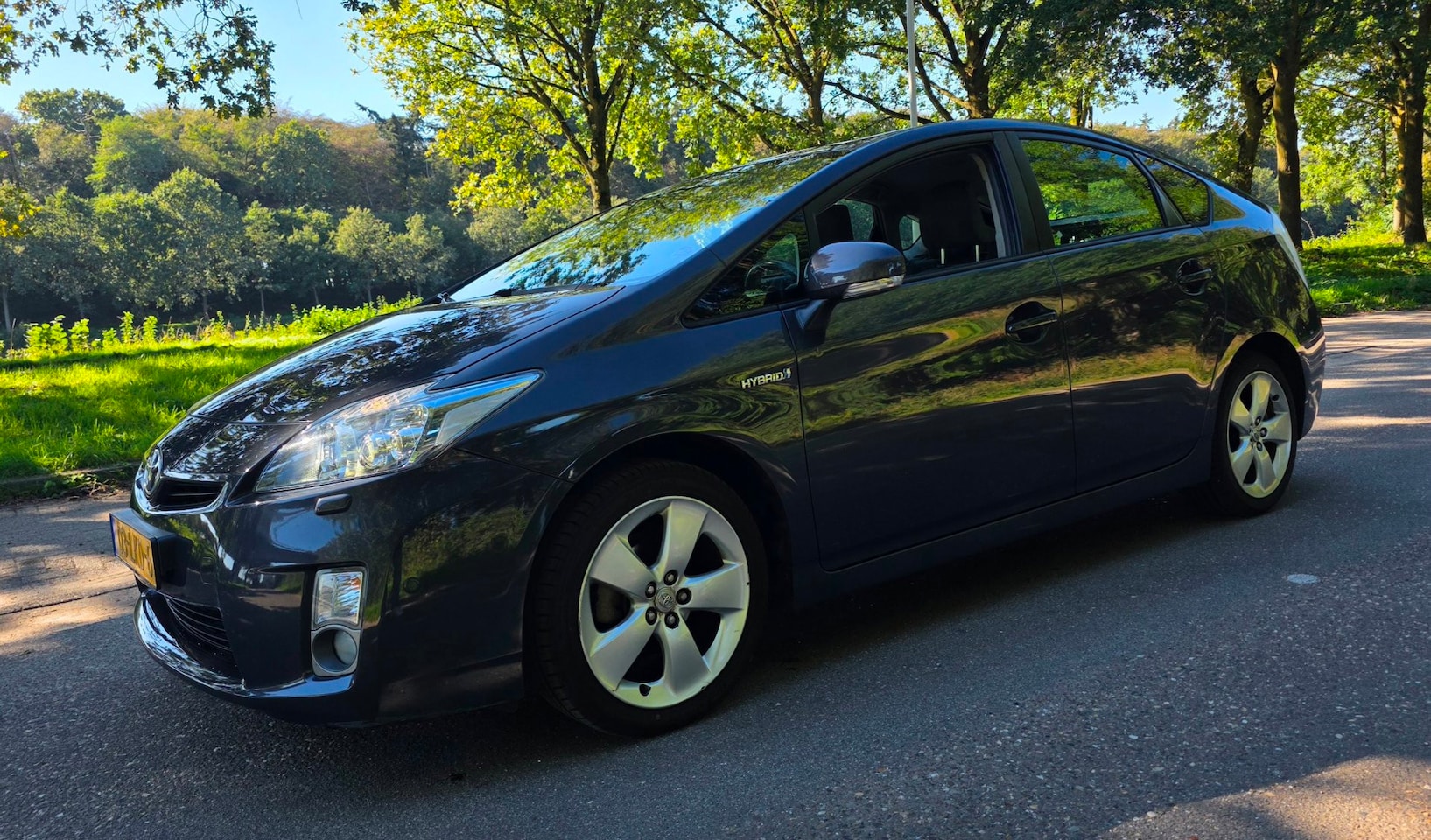 Toyota Prius - 1.8 Dynamic - KOPPAKKING LEK - Xenon - Head up - - AutoWereld.nl