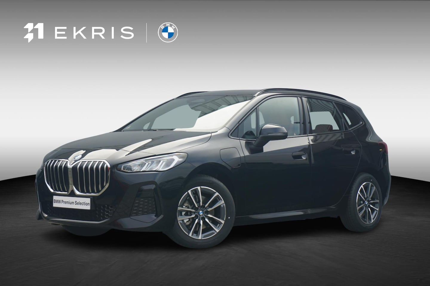 BMW 2-serie Active Tourer - 225e xDrive | M Sportpakket | Head-Up Display | Harman Kardon | Trekhaak - AutoWereld.nl