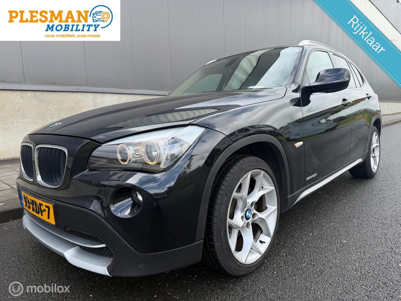 BMW X1 - sDrive20i sDrive20i, 184 PK, Schuif-kantel dak, Leder. - AutoWereld.nl