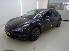 Tesla Model 3 - Performance AWD 486pk 75 kWh 97, 5% SoH FACELIFT [ AMD RYZEN+AUTOPILOT+567KM WLTP+PREMIUM