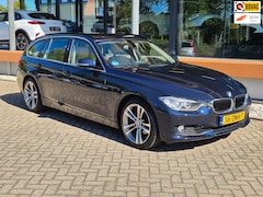 BMW 3-serie Touring - 320i High Executive / Winterset / stoelverwarming