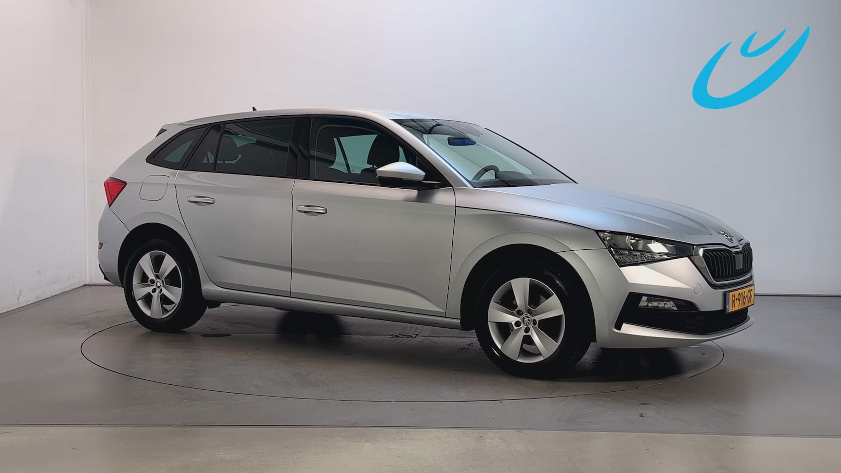 Skoda Scala - 1.0 TSI 110pk Ambition Virtual Cockpit Navigatie Parkeersensoren Airco - AutoWereld.nl