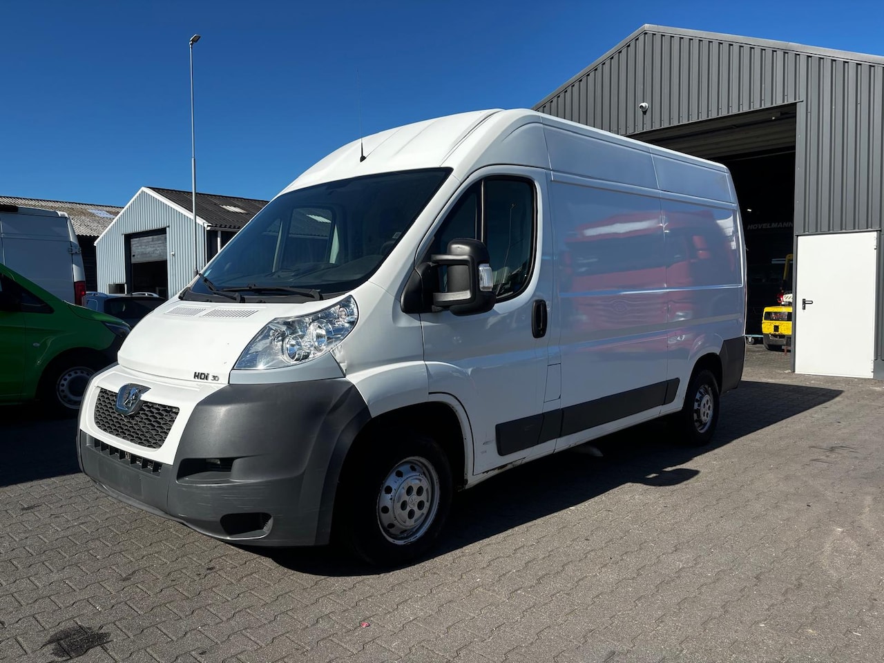 Peugeot Boxer - 3.0 HDI L2 H2 Airco 3.0 180PK!!! - AutoWereld.nl