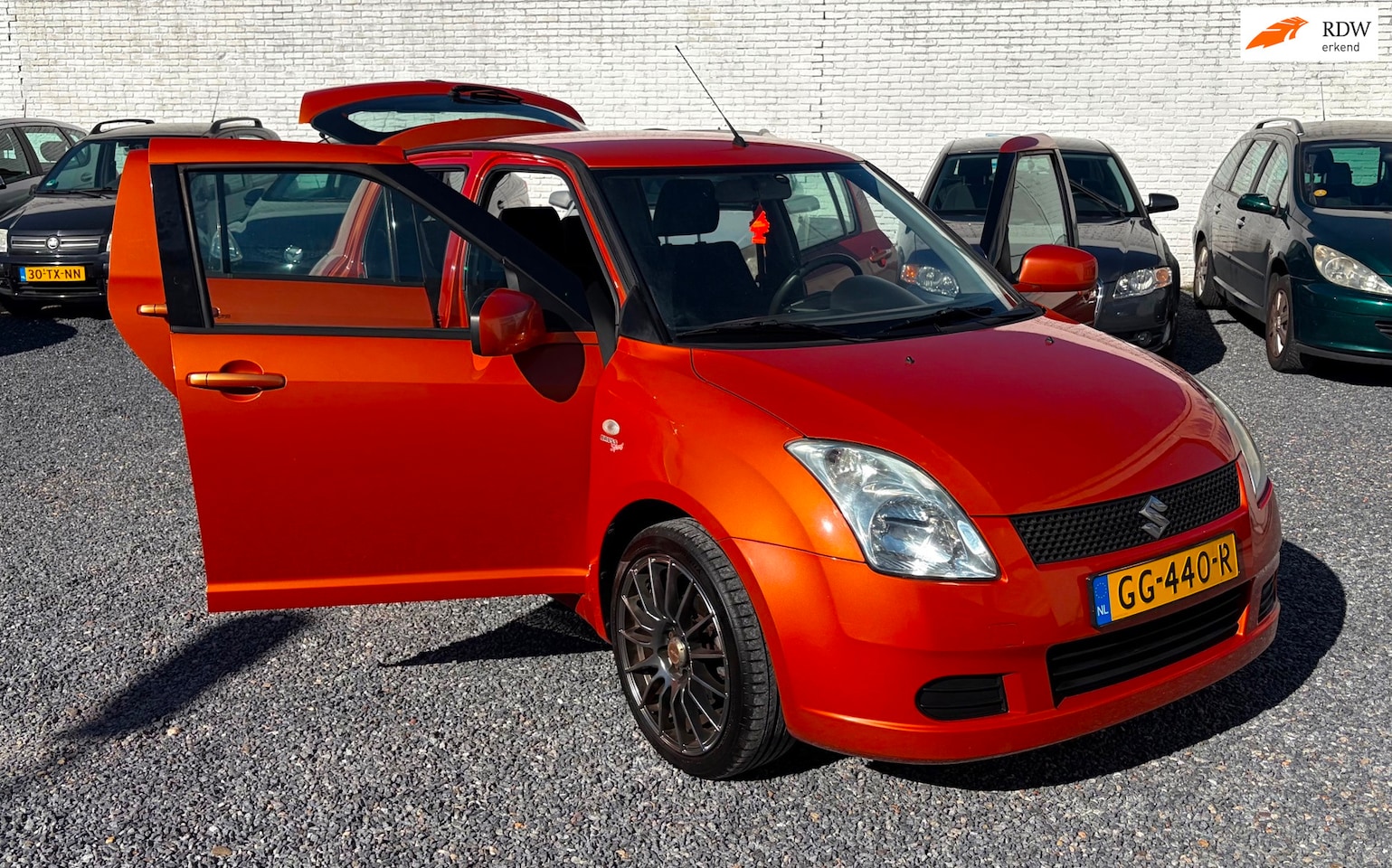 Suzuki Swift - 1.3 GLS | Airco | 5-Deurs - AutoWereld.nl