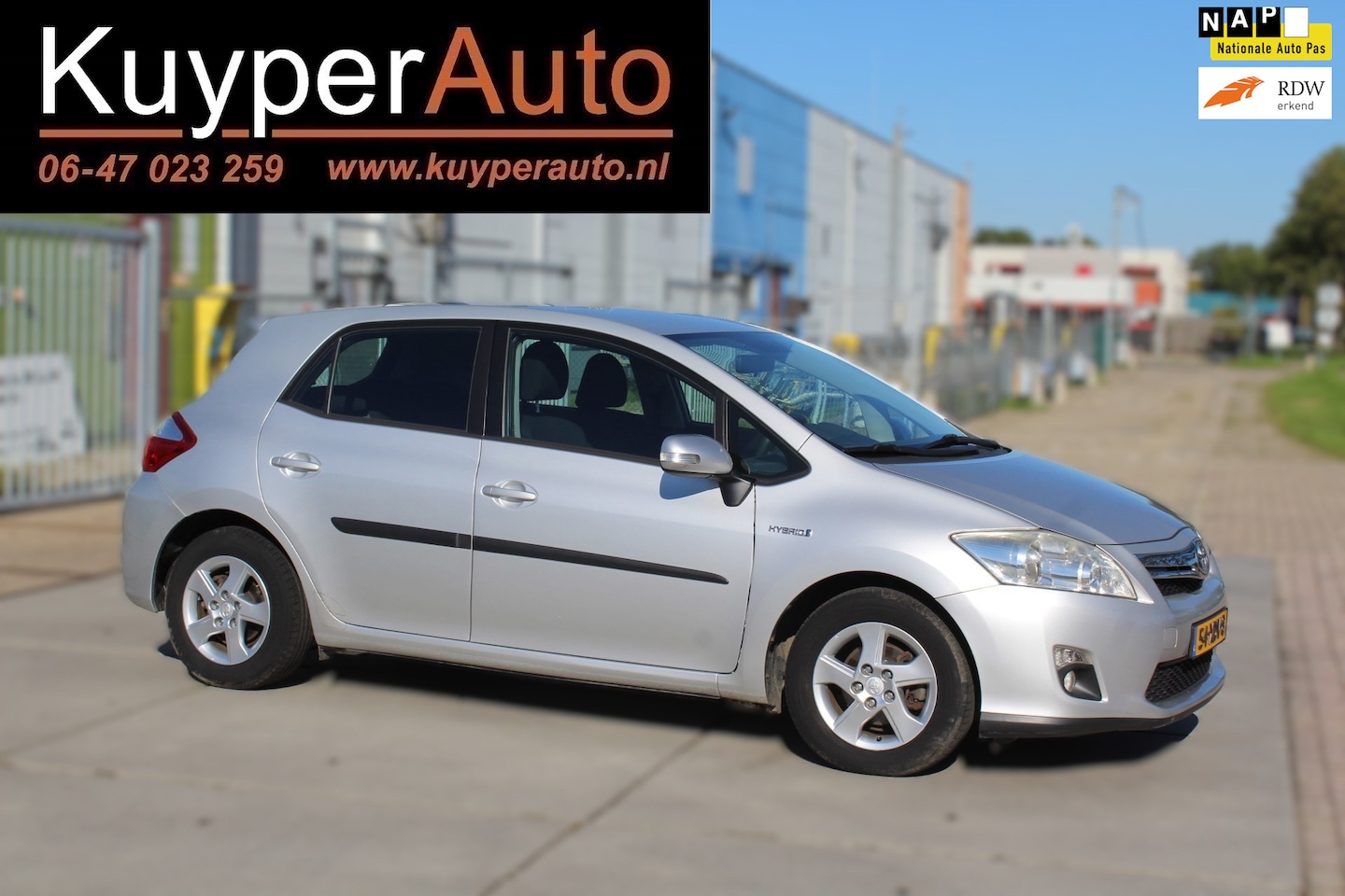Toyota Auris - 1.8 Full Hybrid Business navi camera cruise dealer onderhouden 2E EIG, - AutoWereld.nl