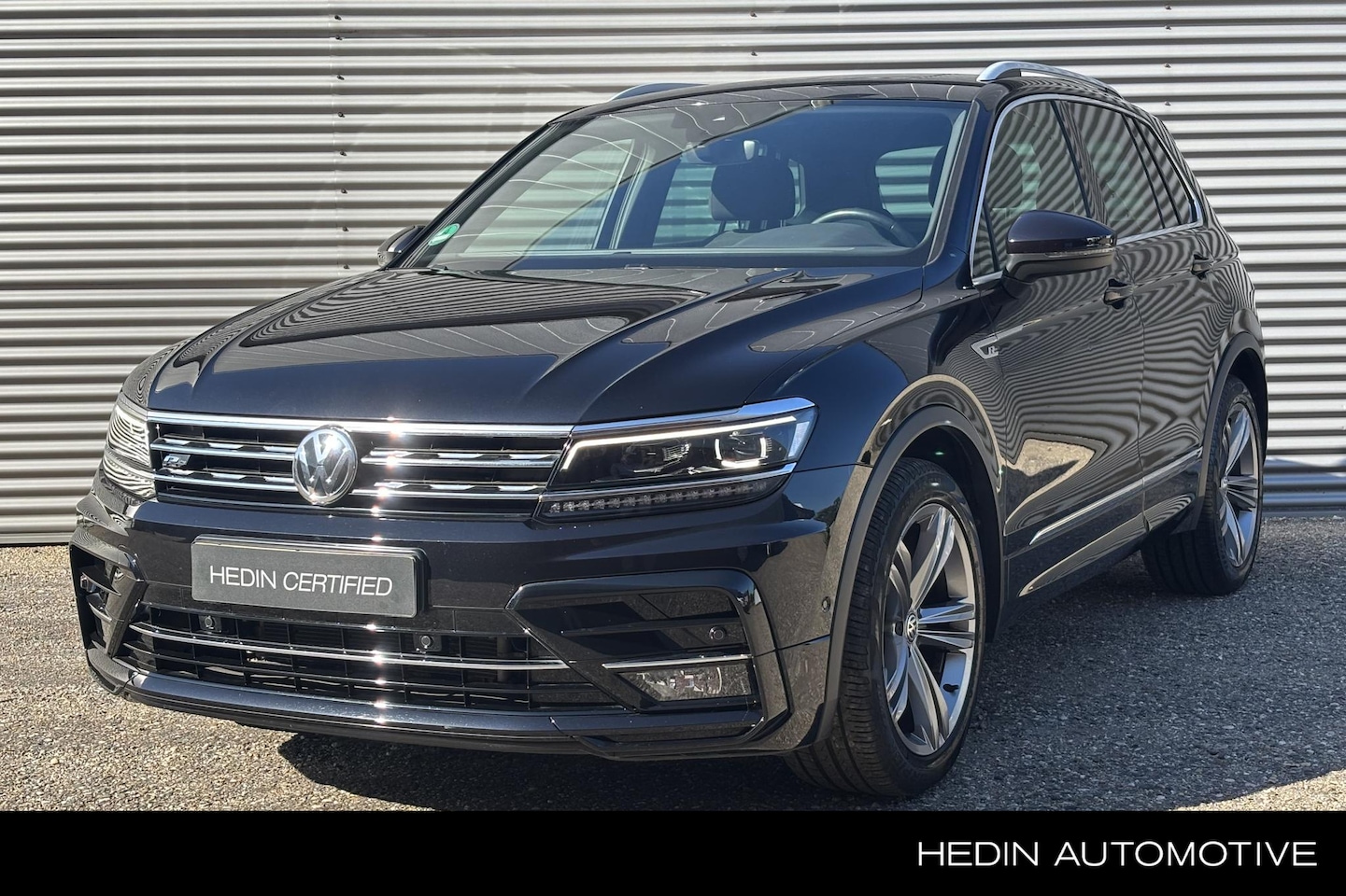 Volkswagen Tiguan - 1.5 TSI ACT Highline Business R / Nederlandse Auto / Eerste Eigenaar / Stoelverwarming voo - AutoWereld.nl