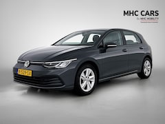 Volkswagen Golf - 1.0 eTSI Life | Navi | Winter | 12 maanden BOVAG |