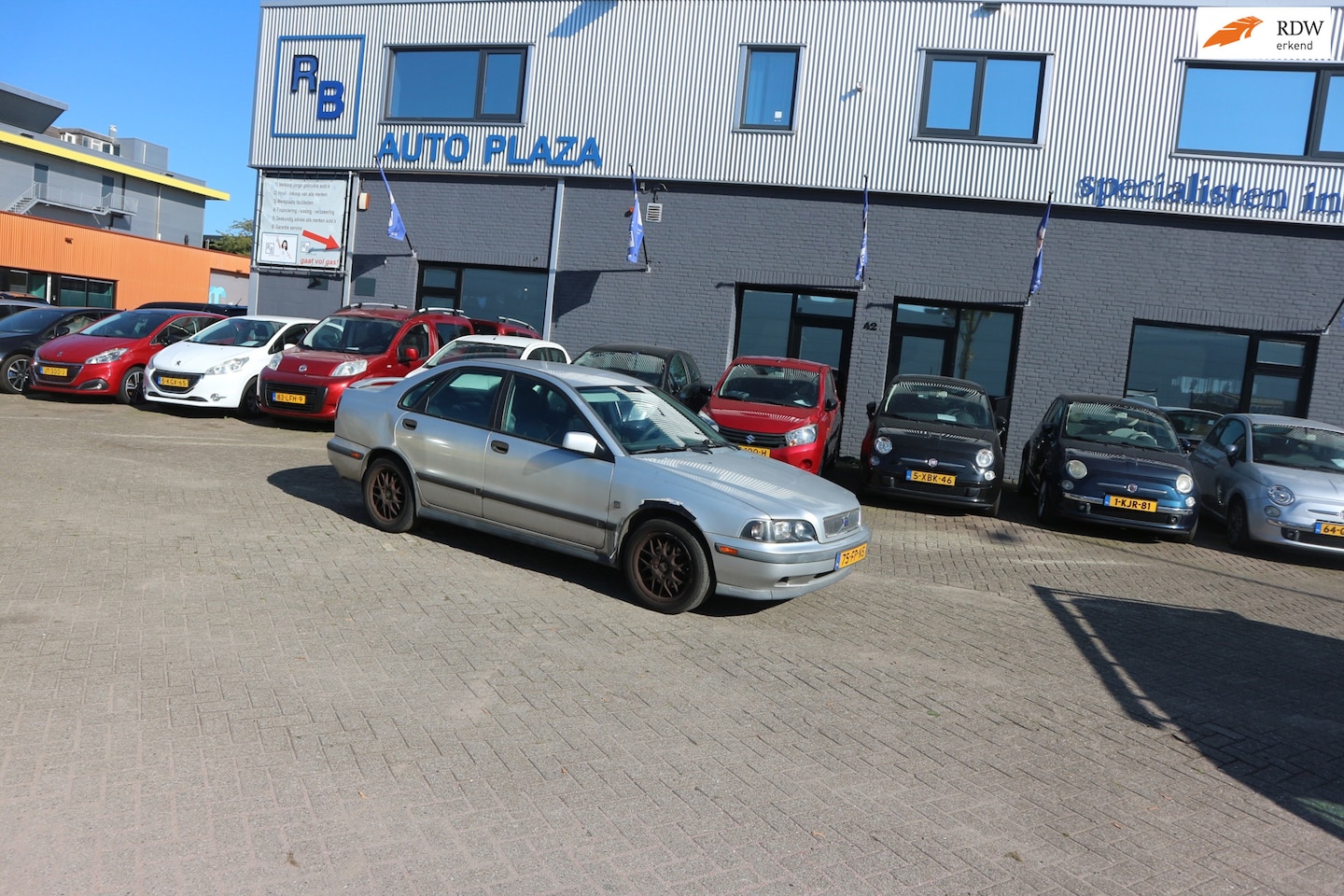 Volvo S40 - 1.6 SE / AIRCO / APK 7 2027 / LEES TEKST ! ! ! - AutoWereld.nl
