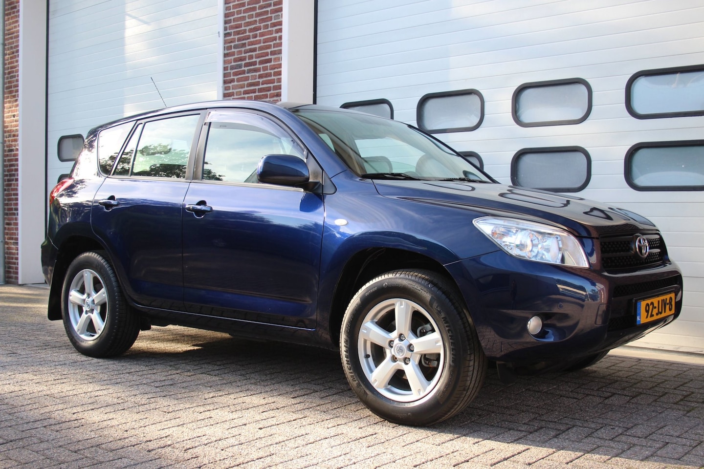 Toyota RAV4 - 2.0 VVTi Linea Sol * Automaat / Leder / Cruise * - AutoWereld.nl