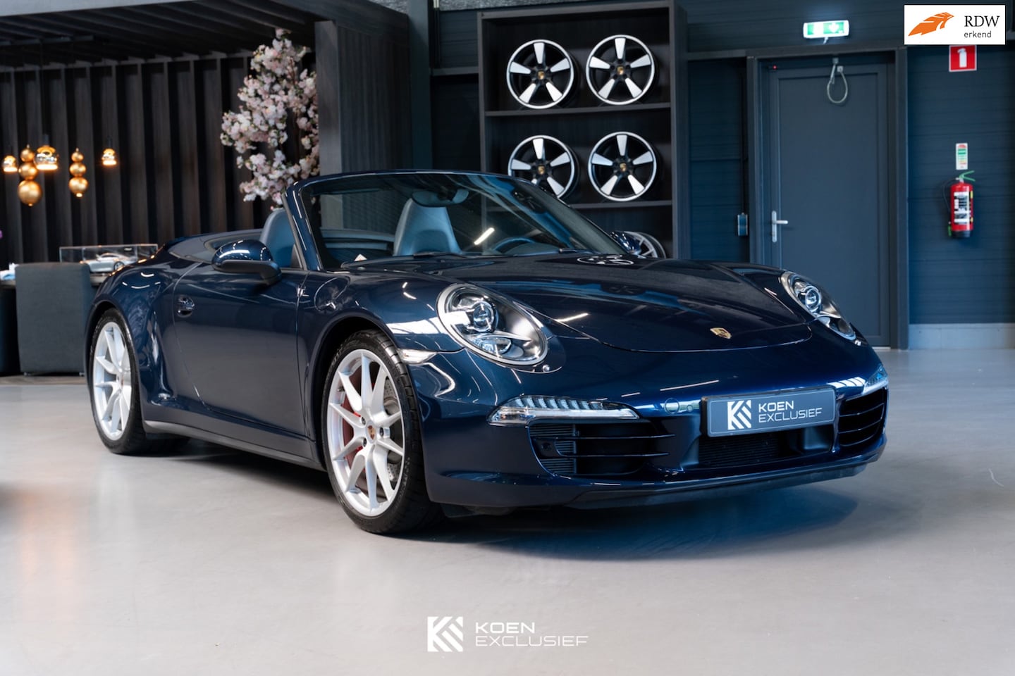 Porsche 911 Cabrio - 991 3.8 Carrera 4S X51 powerkit, 18-weg stoelen, uitgebreid leder - AutoWereld.nl