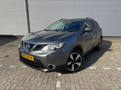Nissan Qashqai - 1.2 N-Connecta, Navigatie, 360 Camera, Trekhaak, Panorama