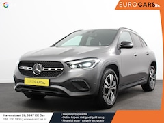Mercedes-Benz GLA-Klasse - 250 e Progressive SOH 95% Panoramadak Navigatie Camera Parkeerhulp Adaptive Cruise Control