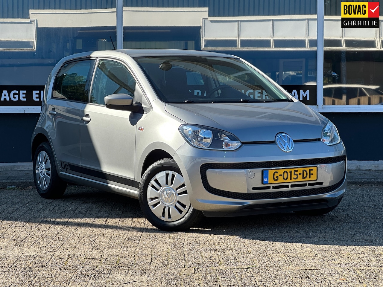 Volkswagen Up! - 1.0 move up! BlueMotion/5-DEURS/AIRCO/UNIEK 25.000KM - AutoWereld.nl