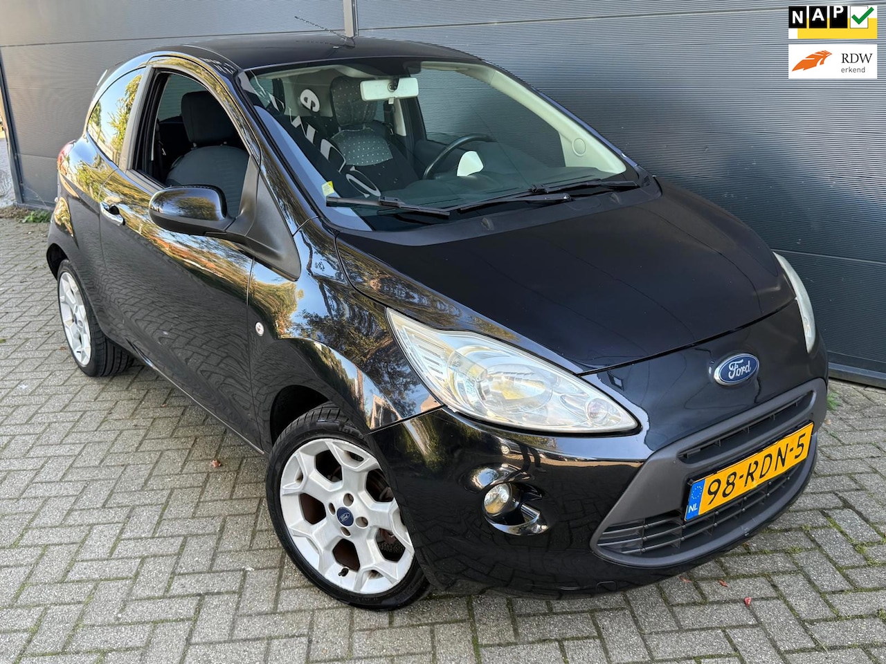 Ford Ka - 1.2 Titanium X start/stop/Airco/Elekramen - AutoWereld.nl