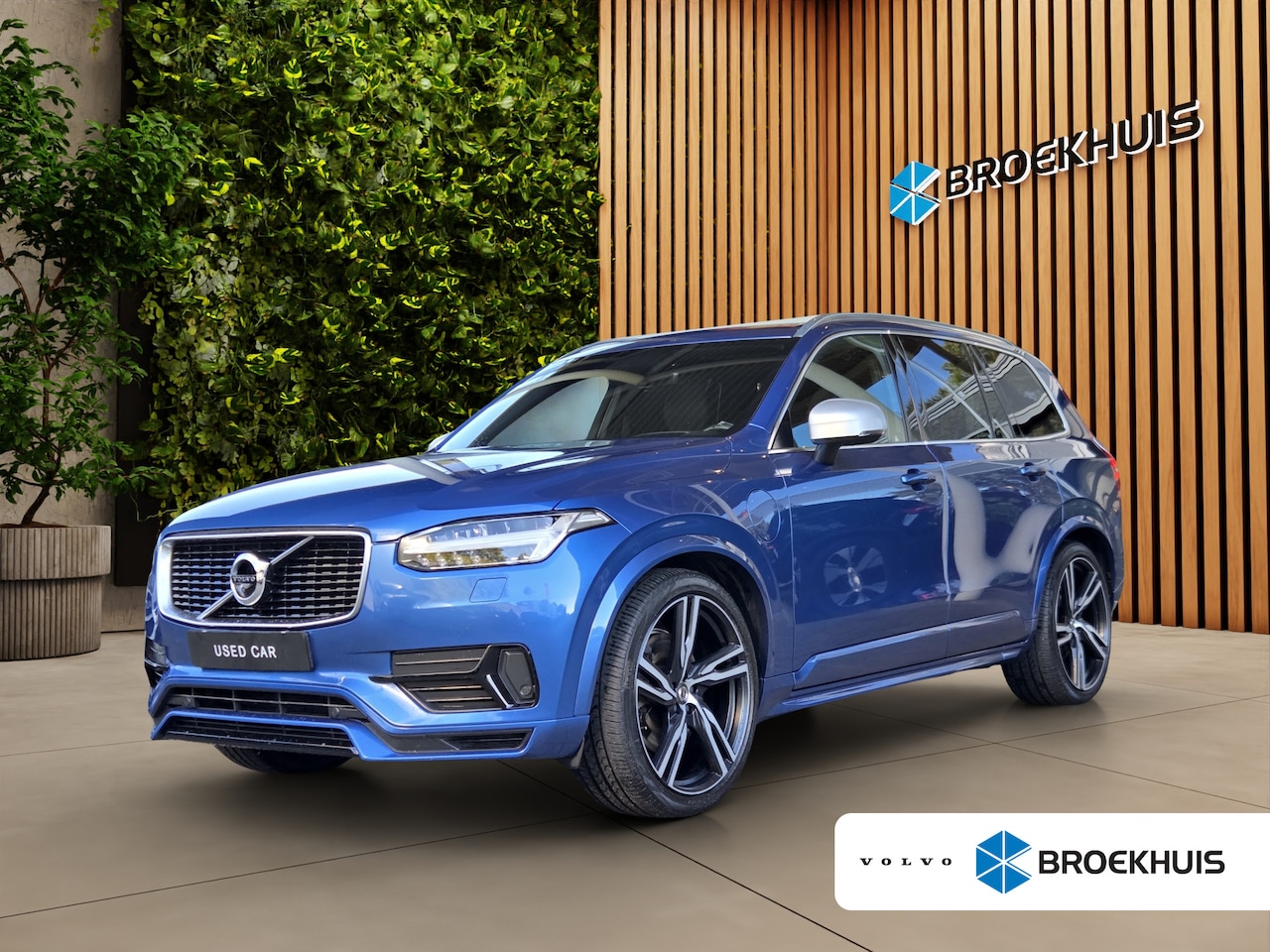 Volvo XC90 - 2.0 T8 Twin Engine AWD R-Design | Luchtvering | Trekhaak | Pano | HUD | Memory | 22" Velge - AutoWereld.nl