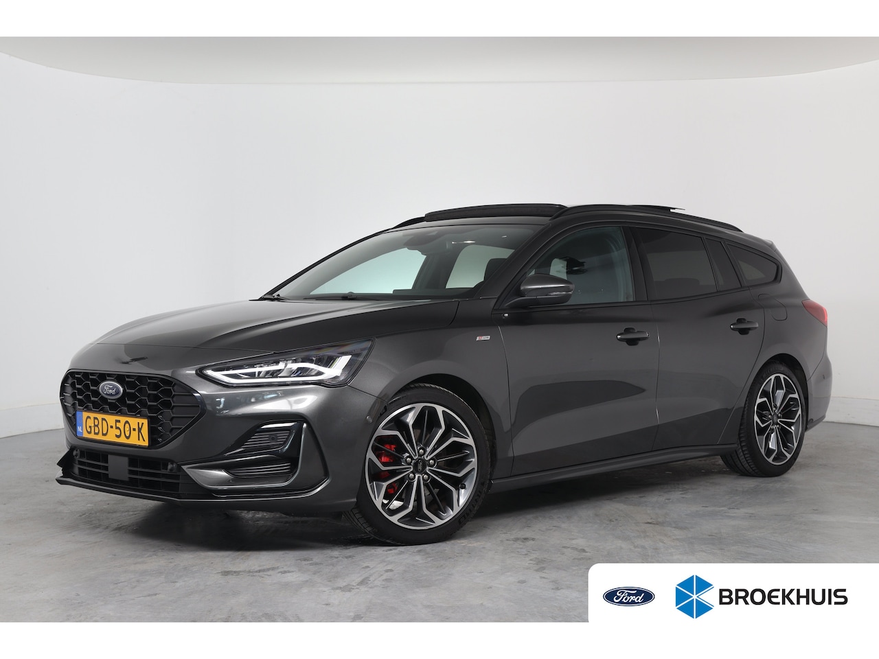 Ford Focus Wagon - 1.0 EcoBoost Hybrid ST Line X | Open Dak | LED | Winterpack | B&O | AGR Stoel | Cruise Ada - AutoWereld.nl