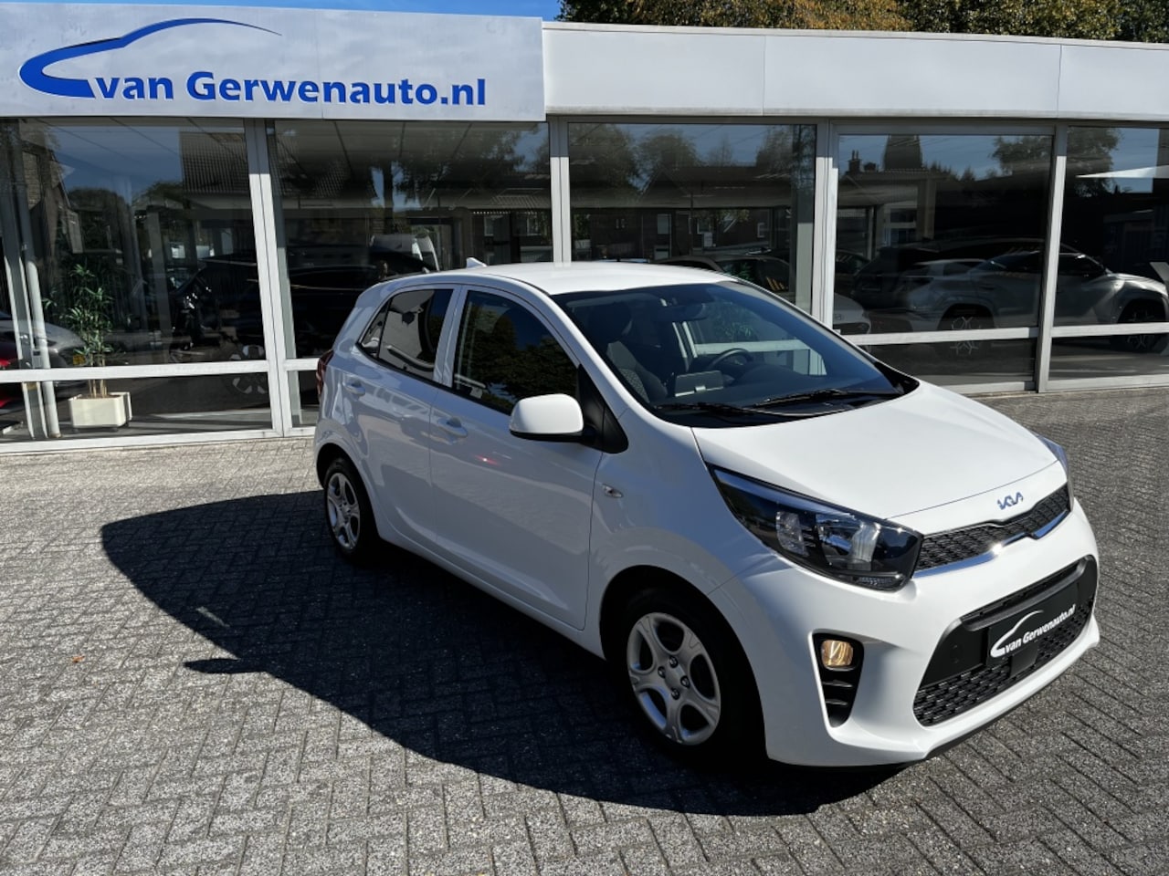 Kia Picanto - 1.0 5 zits DynamicLine | Navigatie | Camera | Winterpakket - AutoWereld.nl
