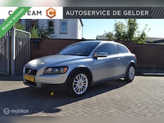 Volvo C30 - 1.6 Summum | Stoelverw. | Parkeersensoren | Climate