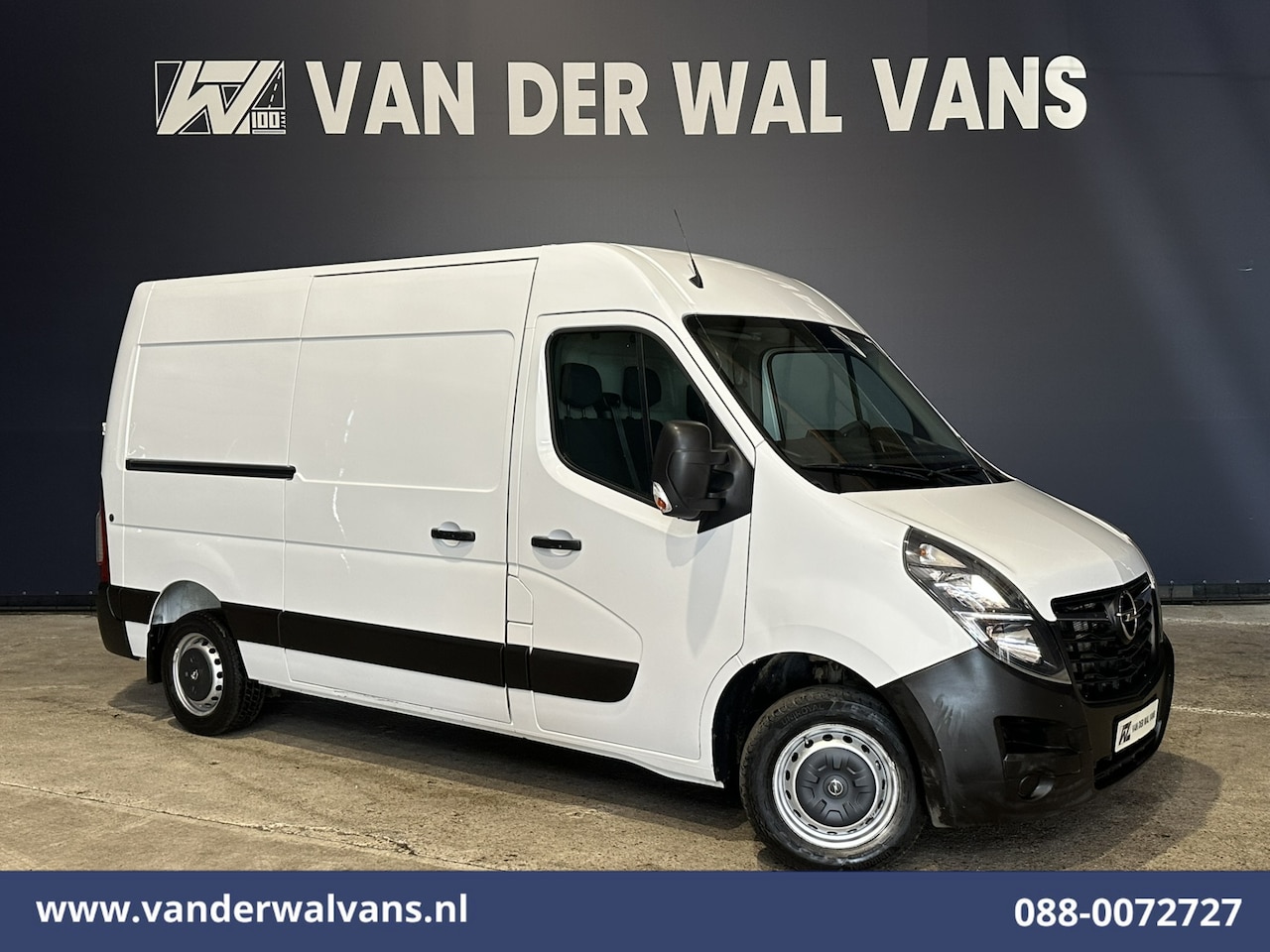 Opel Movano - 2.2D 141pk L2H2 Euro6 Airco | Navigatie | Camera | LED | Parkeersensoren Bijrijdersbank - AutoWereld.nl