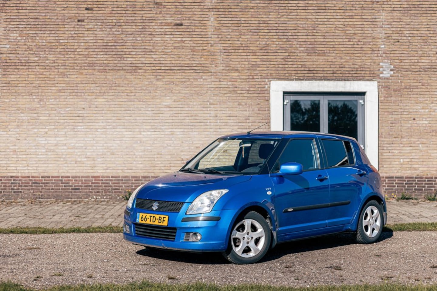 Suzuki Swift - 1.5 Exclusive | Carplay | Airco | 5 deurs - AutoWereld.nl