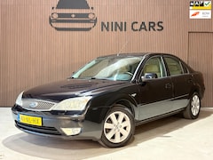 Ford Mondeo - 1.8-16V Trend full option trekhaak