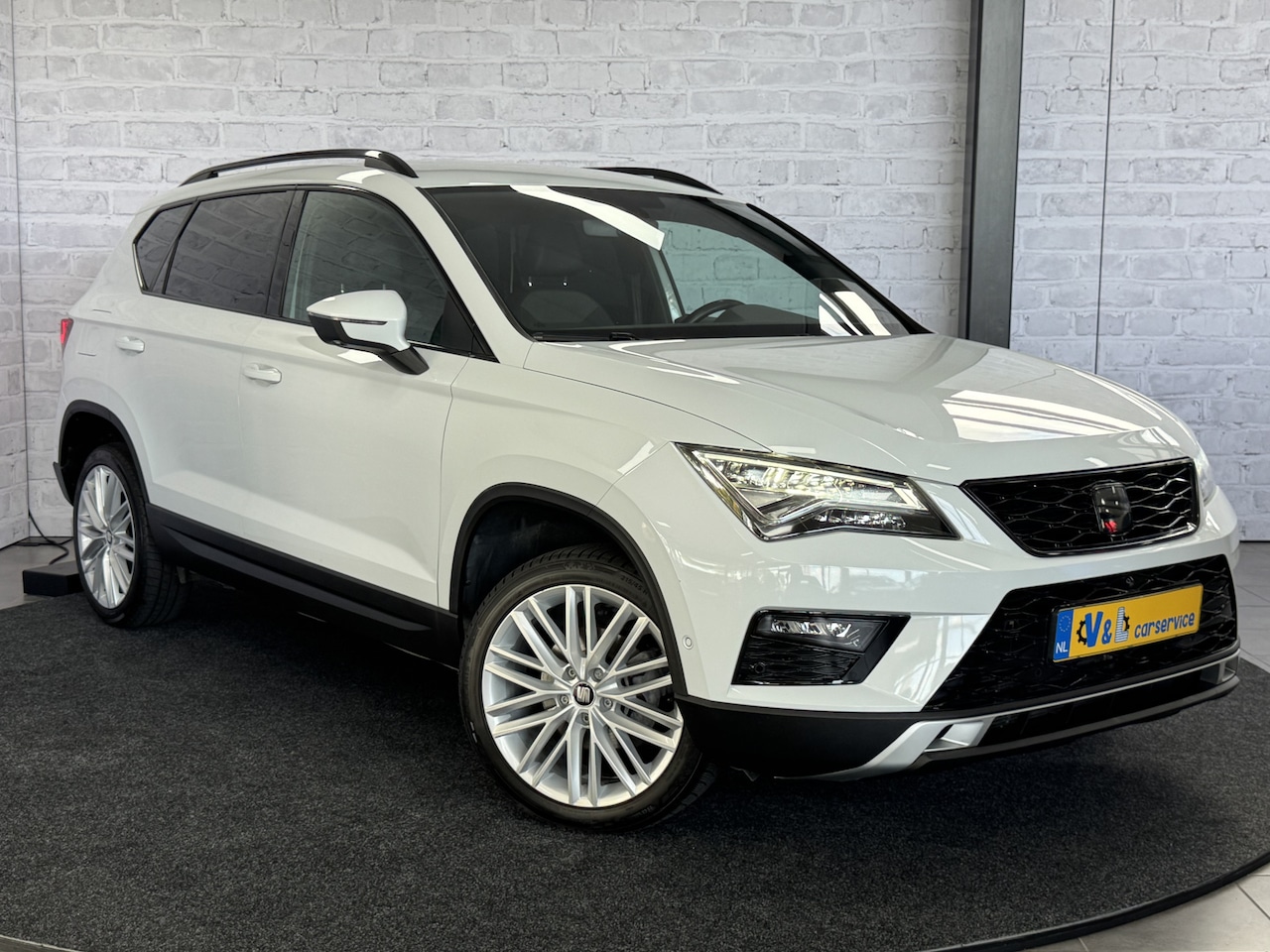 SEAT Ateca - 1.5 TSI Xcellence Business Intense Trekhaak CarPlay 360camera - AutoWereld.nl