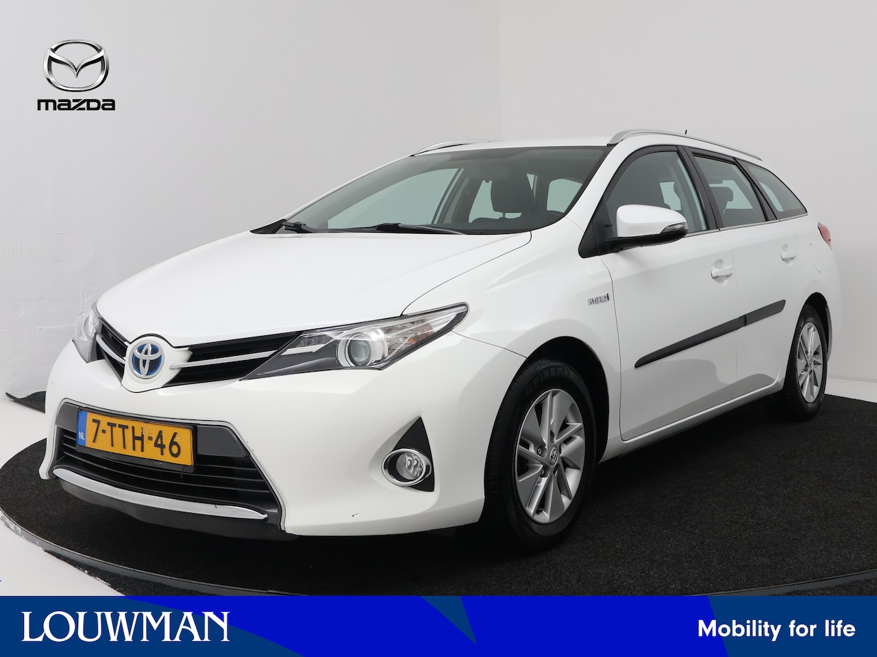 Toyota Auris Touring Sports - 1.8 Hybrid Aspiration | Navigatie | - AutoWereld.nl