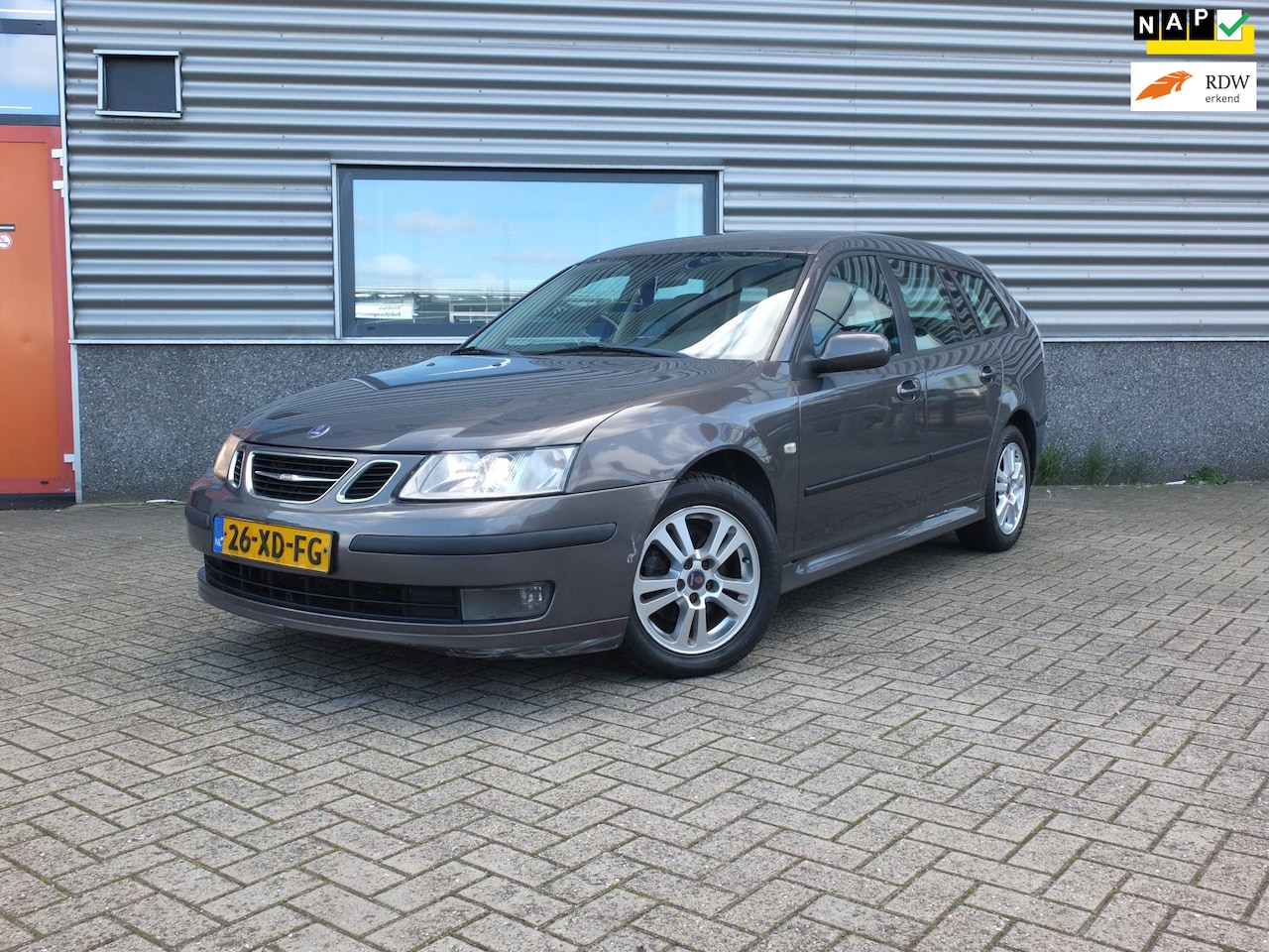 Saab 9-3 Sport Estate - 1.8t Linear | Stoelverwarming | Cruise | Airco | APK - AutoWereld.nl