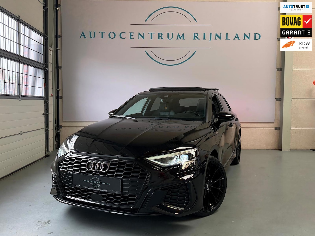 Audi A3 Sportback - 40 TFSI e S-Line, Pano, Camera, carplay, Stoelverwarming, Elektrische achterklep, - AutoWereld.nl