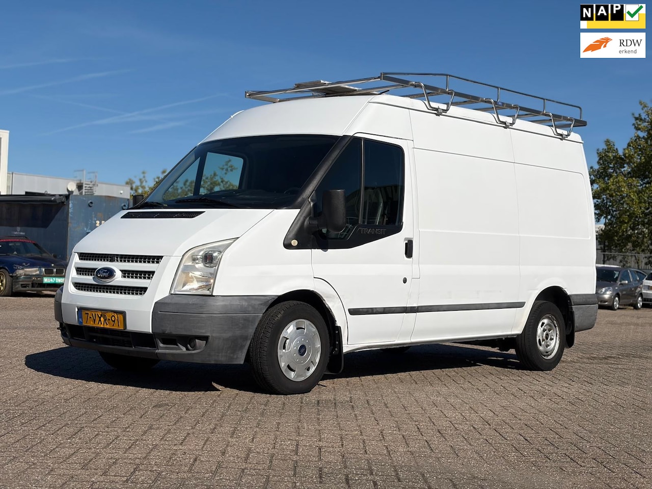 Ford Transit - 280M 2.2 TDCI Ambiente Export - AutoWereld.nl