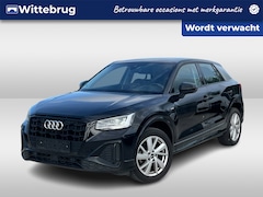 Audi Q2 - 35 TFSI 150pk S Line S-Tronic Automaat / Leder / Navigatie / Zwart optiek / LM 17 inch / M