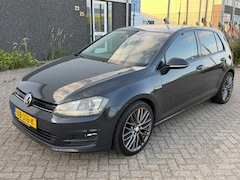 Volkswagen Golf - 1.0 TSI Comfortline DSG 2017