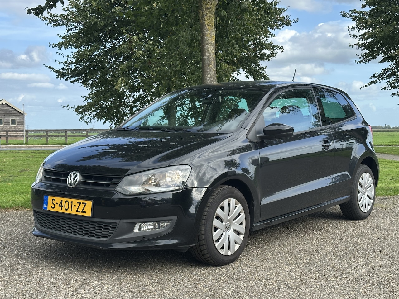 Volkswagen Polo - 1.2 Highline Dealer onderh * TEAM Uitvoering - AutoWereld.nl