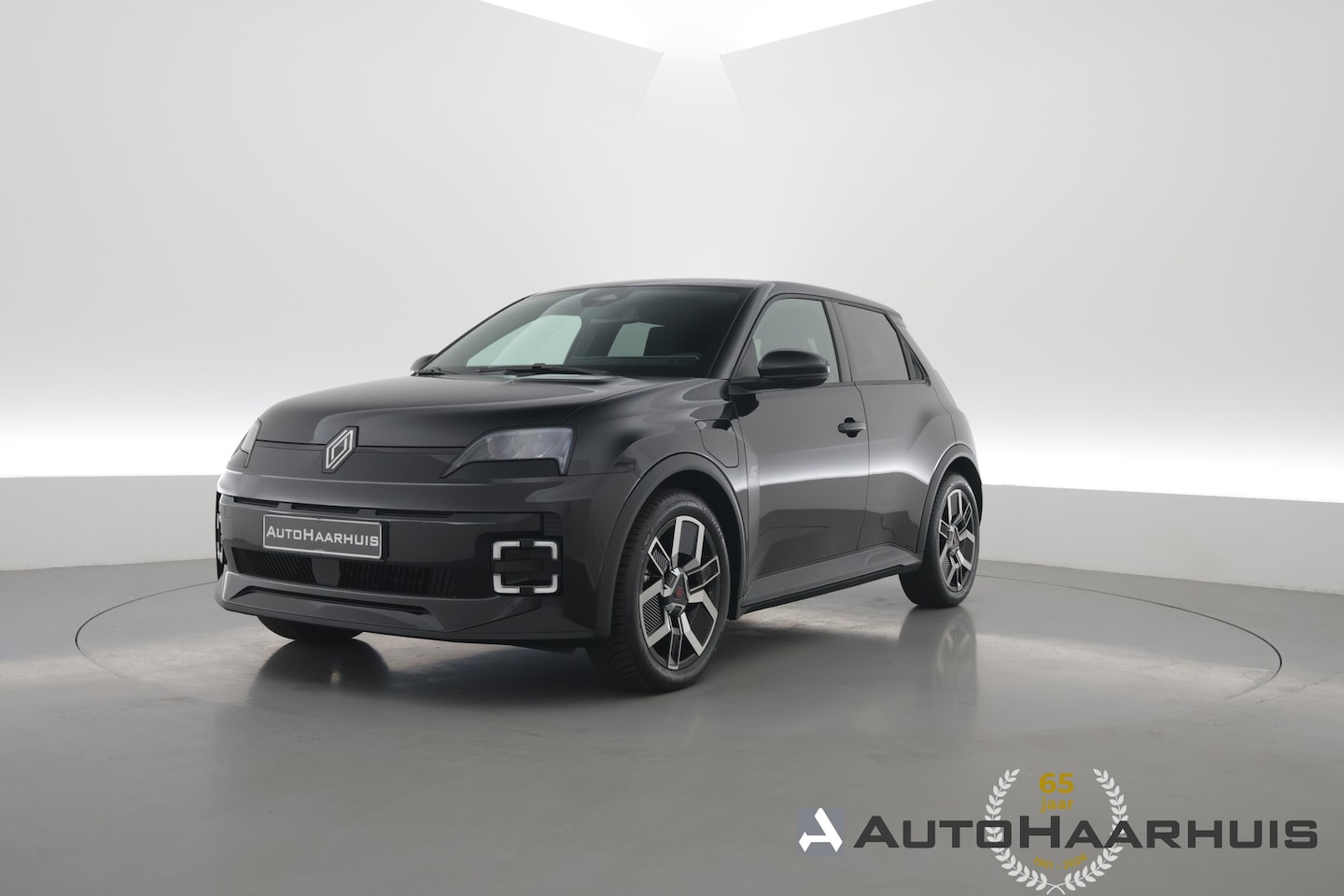 Renault 5 - comfort range iconic cinq 52 kWh | Rijklaar! | Adapt. Cruise | Navi | Keyless | Camera | S - AutoWereld.nl