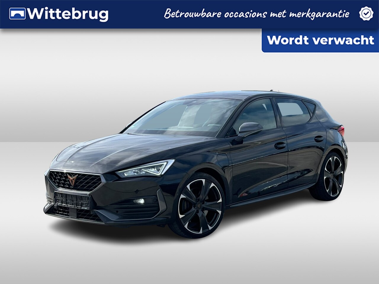 CUPRA Leon - 1.4 e-Hybrid DSG VZ Performance / Panorama dak / Supersport stuurwiel / Stoel verwarming / - AutoWereld.nl