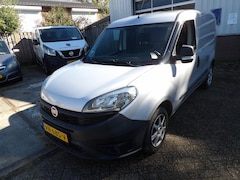 Fiat Doblò Cargo - 1.3 MJ L1H1 Actual airco geen riem maar ketting 5 de ve rsneling defect