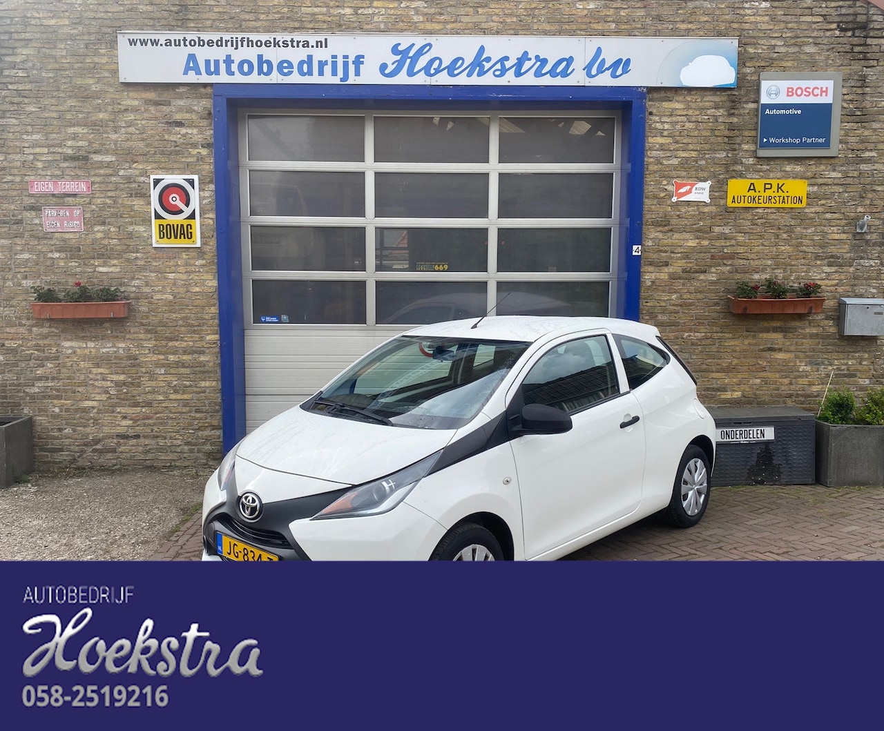 Toyota Aygo - 1.0 VVT-i x-now 1.0 VVT-i x-now - AutoWereld.nl